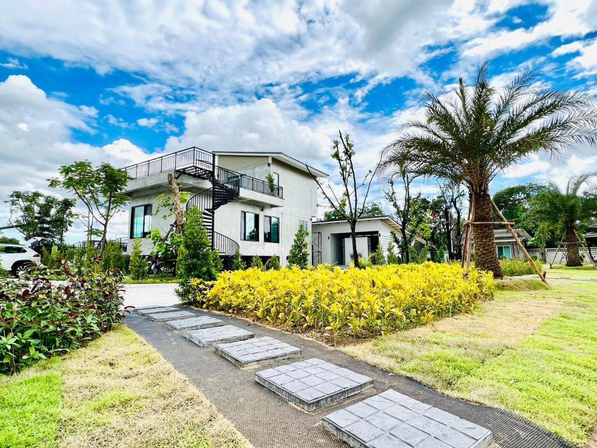 Farm View Resort @Uthai Thani ฟาร์มวิว รีสอร์ท อุทัยธานี Nong Khayang エクステリア 写真