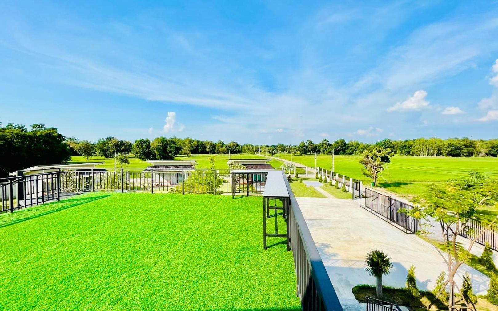 Farm View Resort @Uthai Thani ฟาร์มวิว รีสอร์ท อุทัยธานี Nong Khayang エクステリア 写真